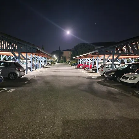 Duplex Moderne Et Lumineux Avec Piscine Et Parking Toulouse